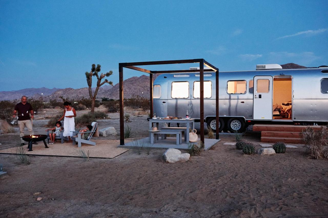 ホテル Autocamp ジョシュア・ツリー エクステリア 写真