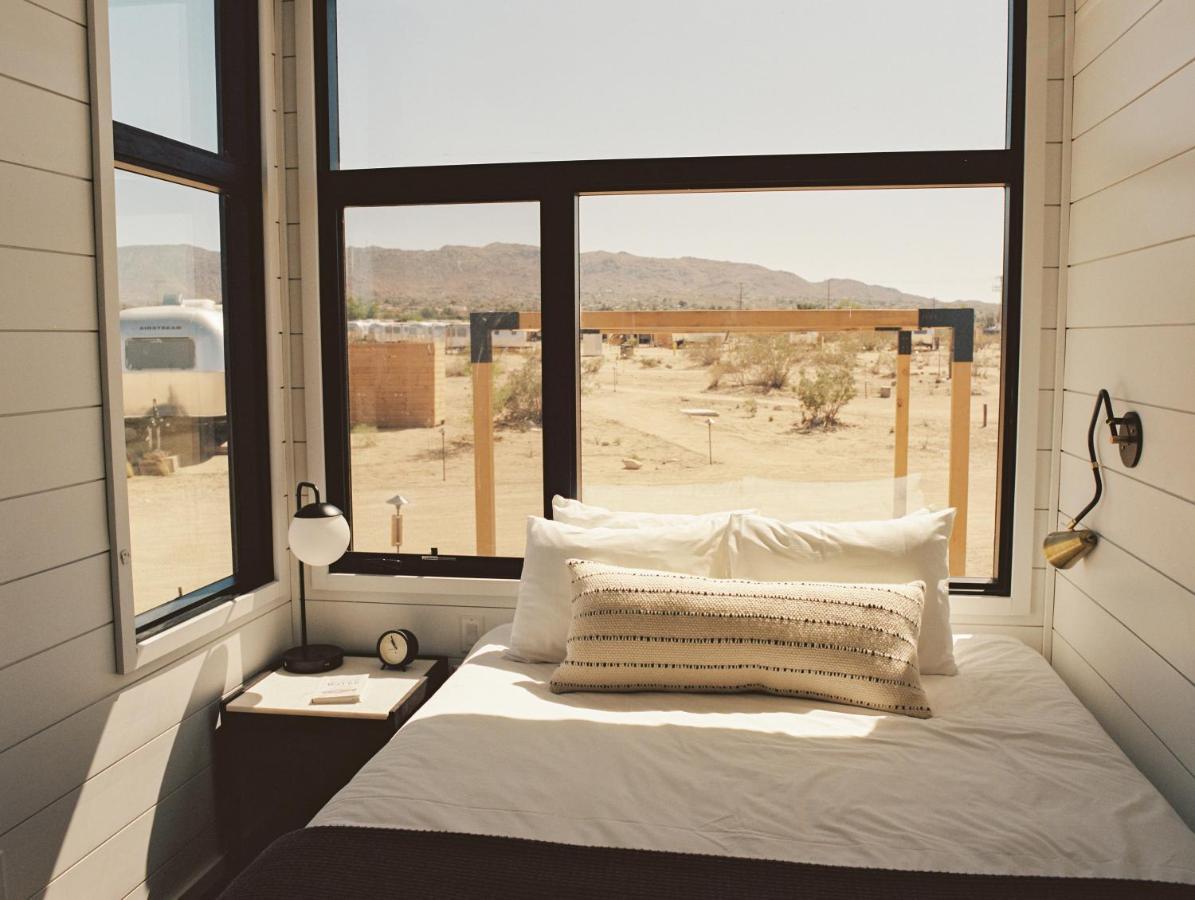 ホテル Autocamp ジョシュア・ツリー エクステリア 写真